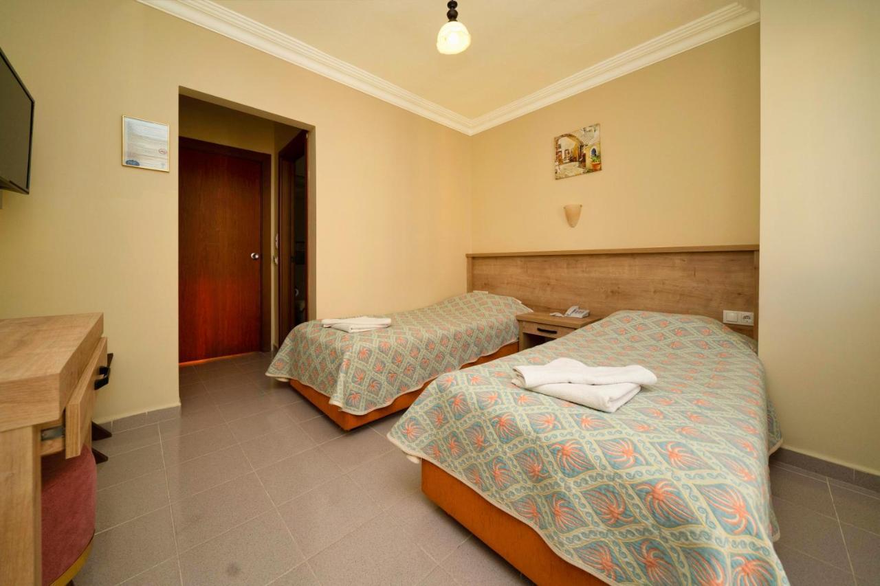 Hotel Imparator Олудениз Экстерьер фото